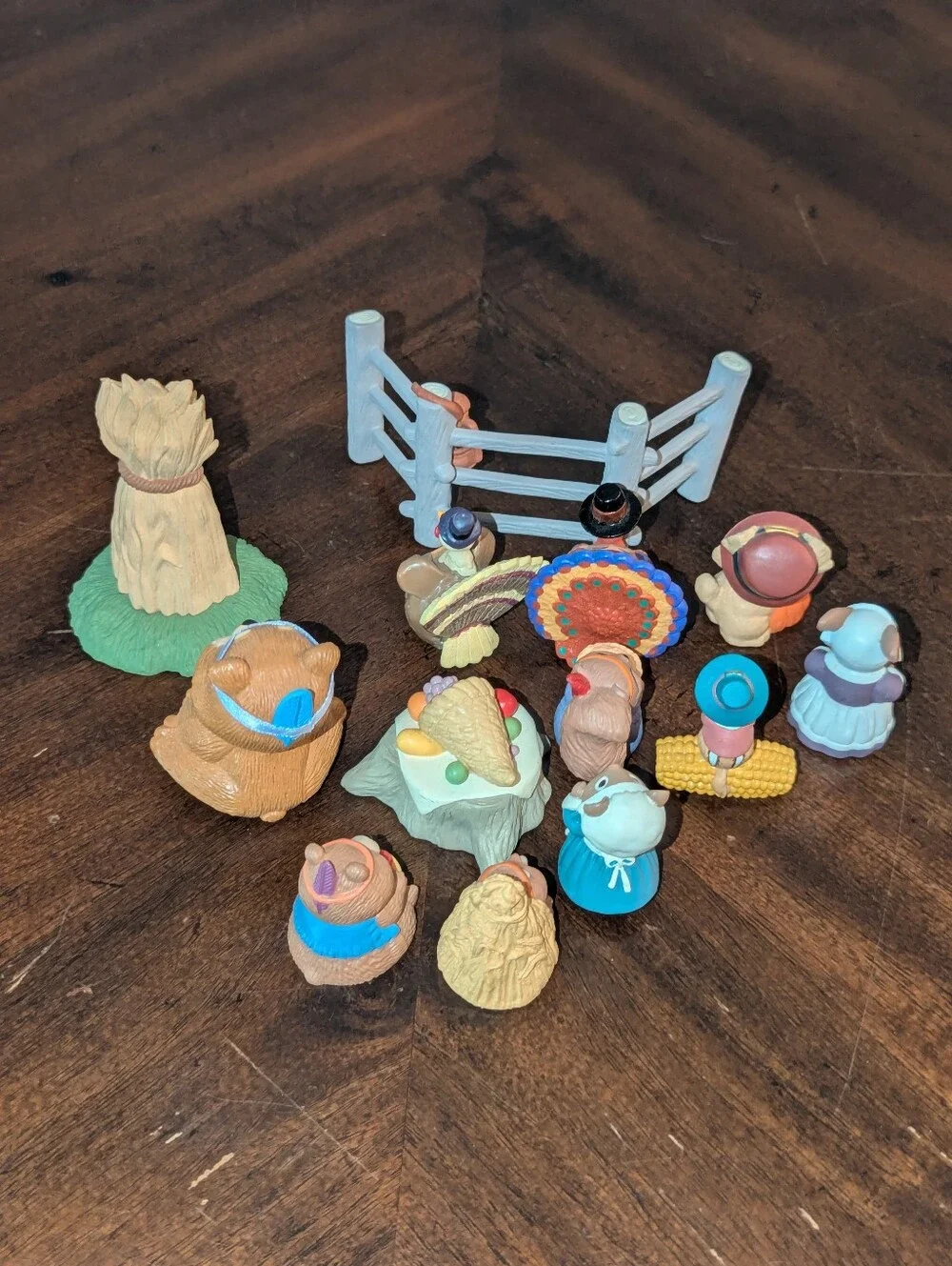 Hallmark Merry Miniature Thanksgiving Lot 13 Pieces